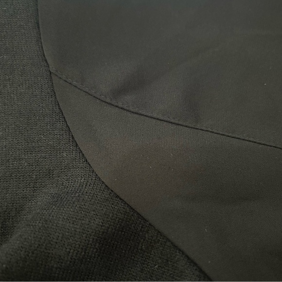 NWT DG2 by Diane Gilman long-sleeve top with ruffle bell sleeves round neck M - Picture 10 of 12